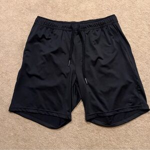Cuts Clothing Men's Black Athletic Shorts